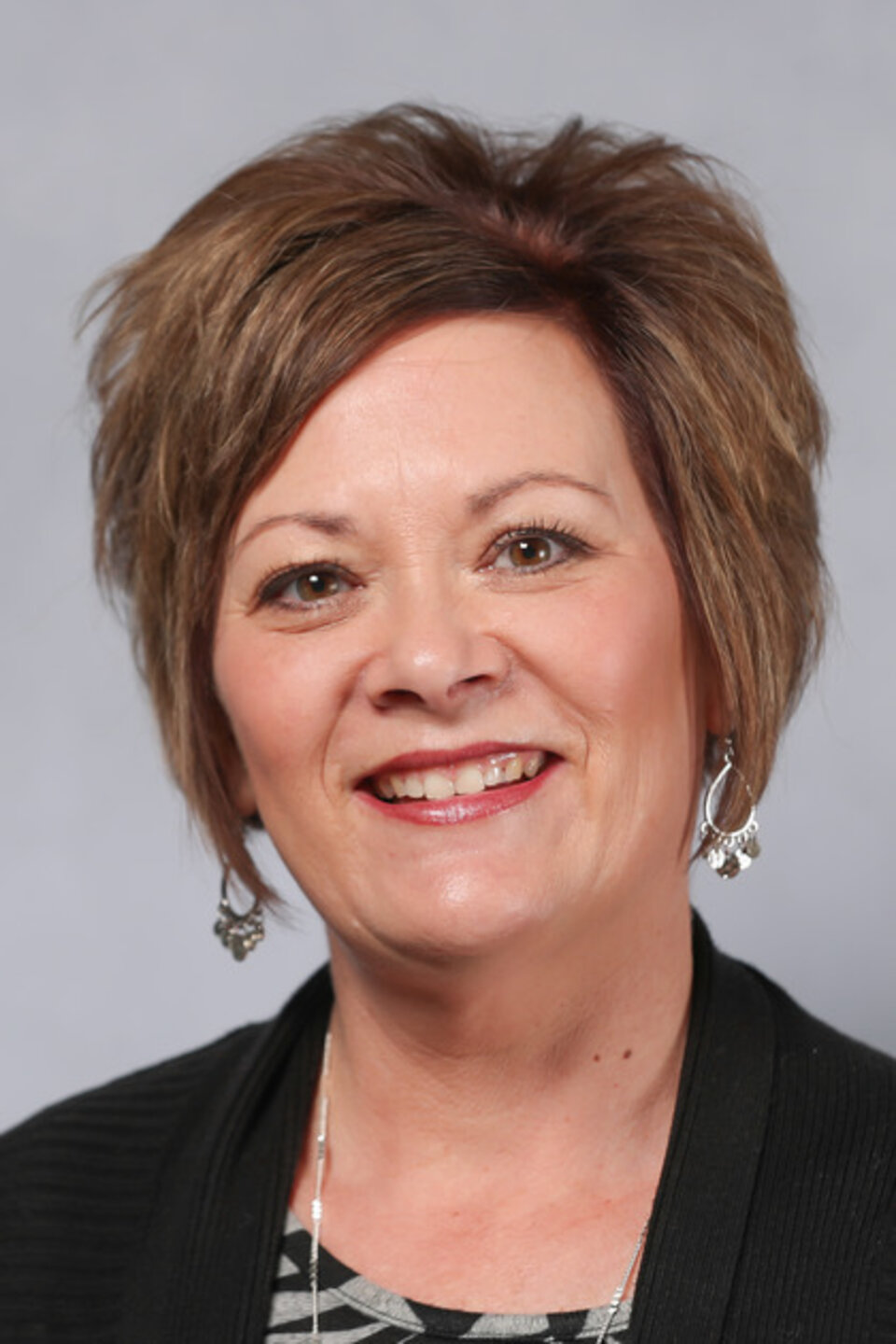 Lynn DeVries